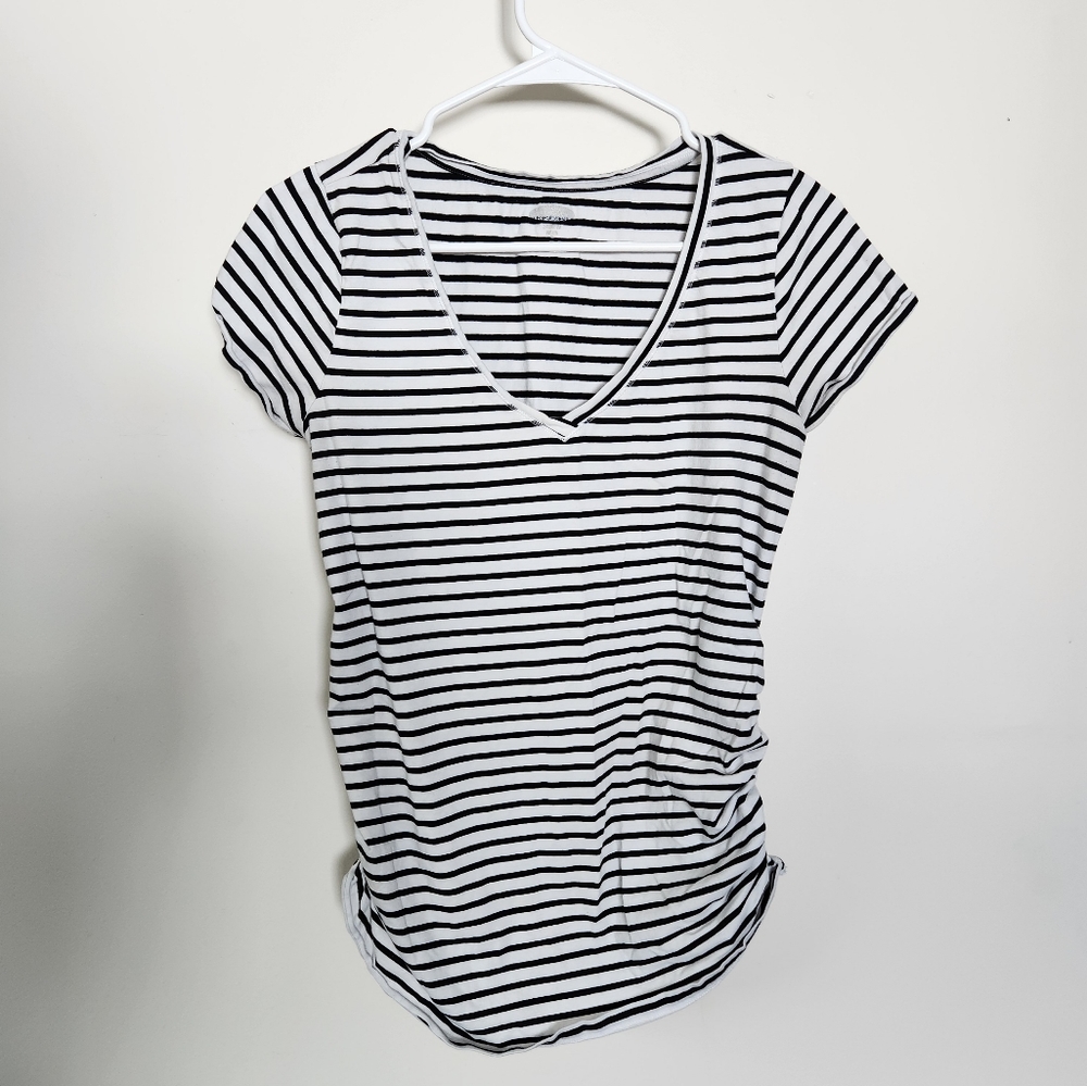 Maternity tee shirt